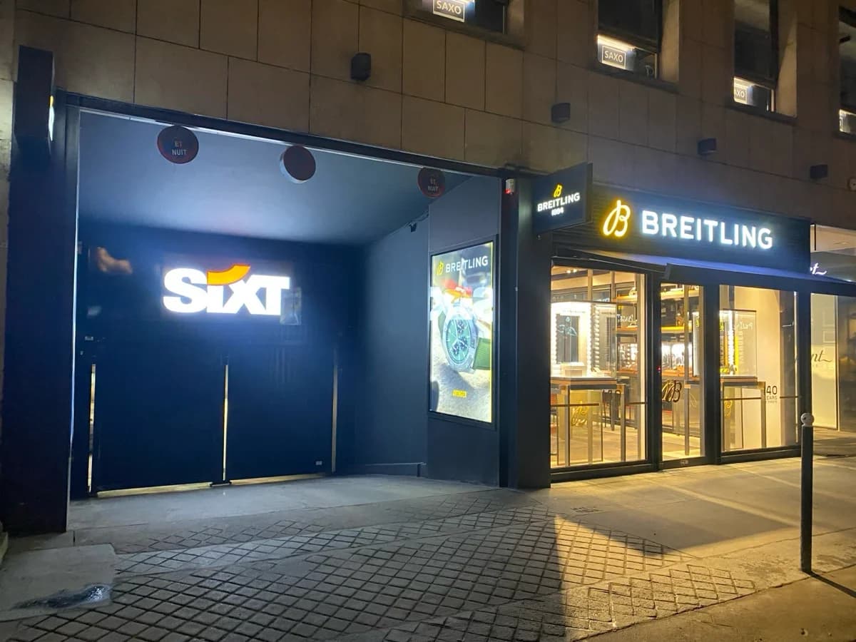 À louer : place de parking sécurisée au 10 rue de ... - Location parking pour voiture et moto à Paris 2e